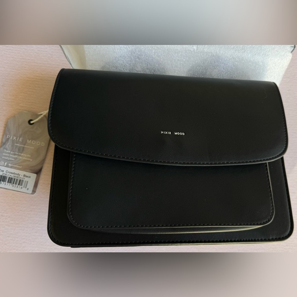 Pixie Mood Womens Vegan Leather Zoe Crossbody Bag Handbag Black